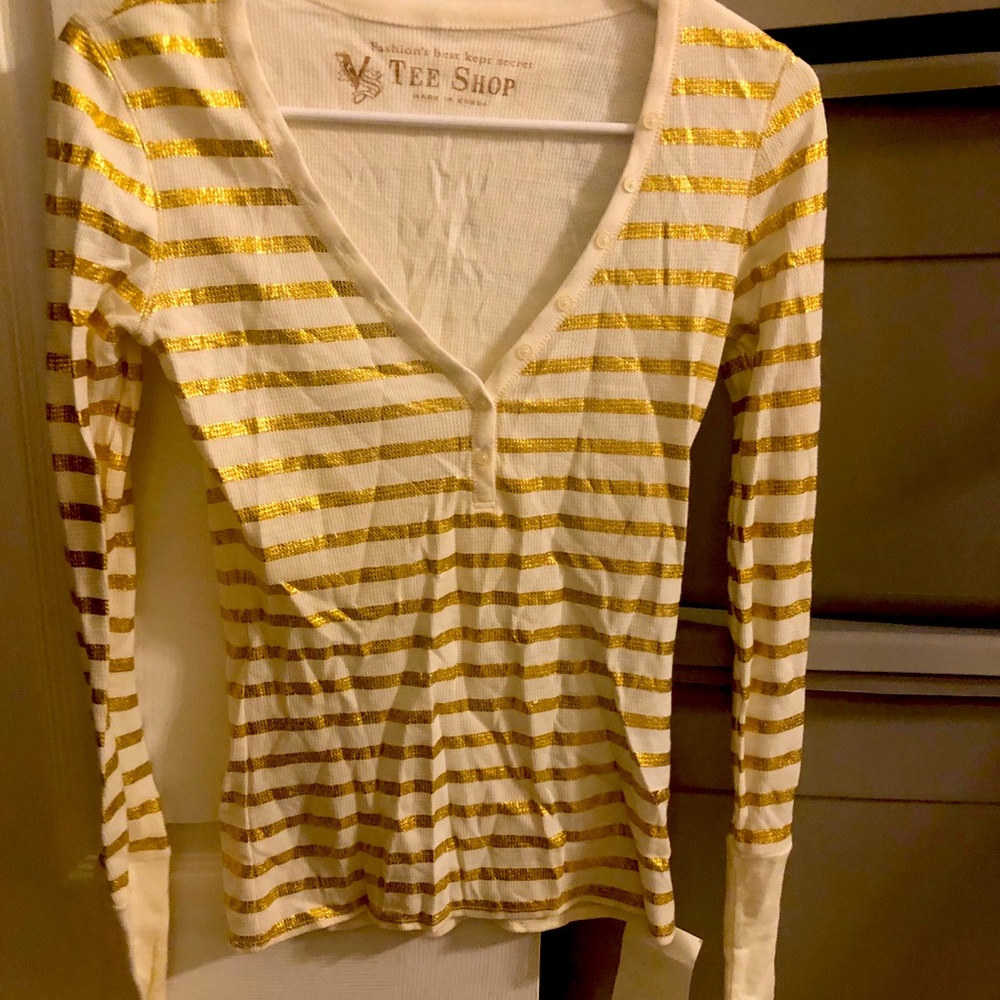 Victoria’s Secret Tee shop Long sleeve Gold white stripe small